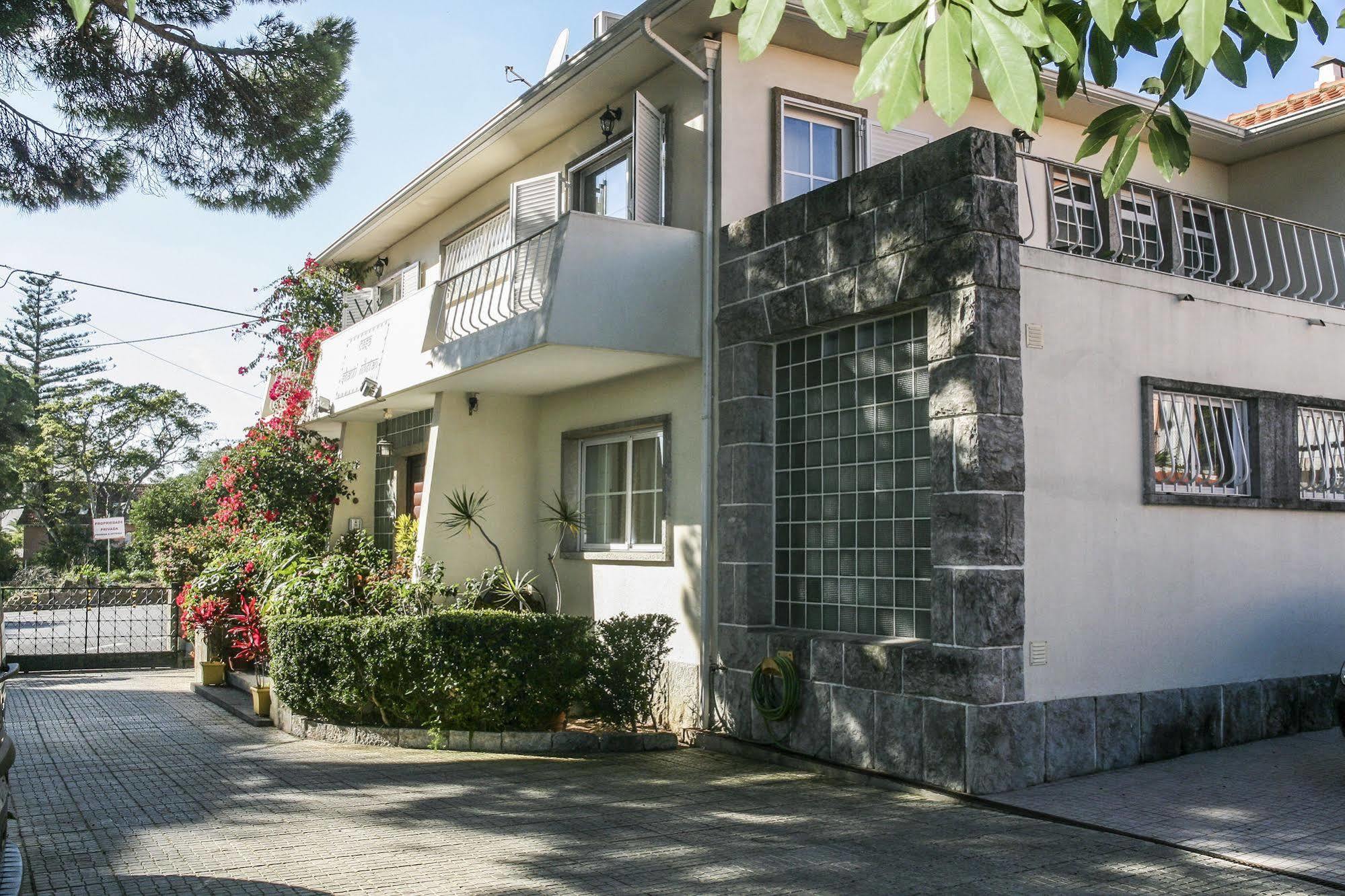 Casa Shanti Niketan Estoril Eksteriør billede