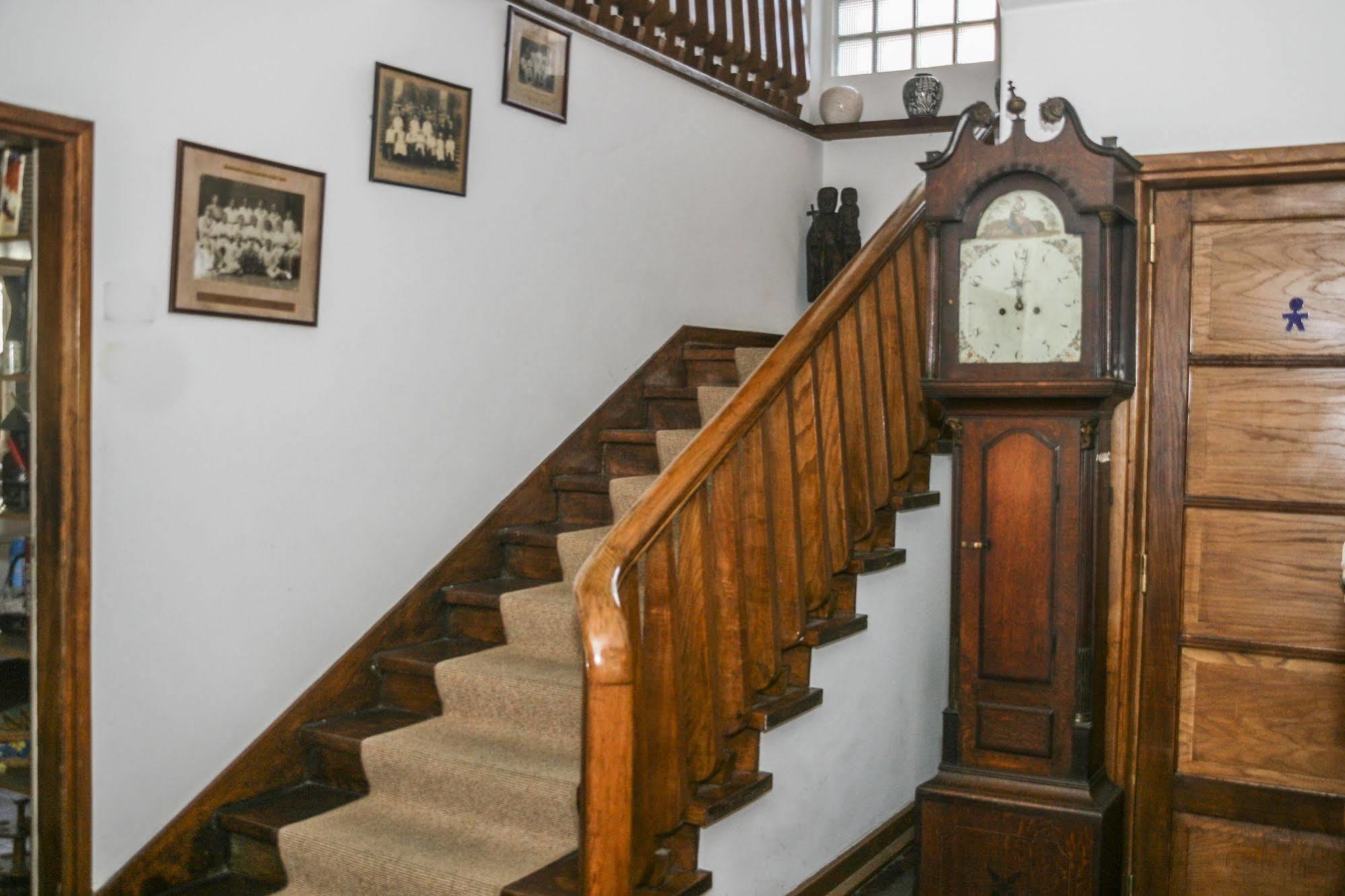 Casa Shanti Niketan Estoril Eksteriør billede